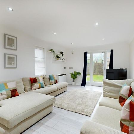 Elegant 1Bed Flat With Parking 5 Min To Hackney Wick Appartement Londen Buitenkant foto